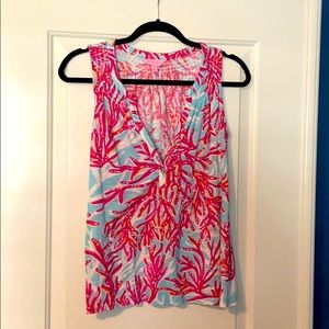 Lilly Pulitzer Essie Top (size small)